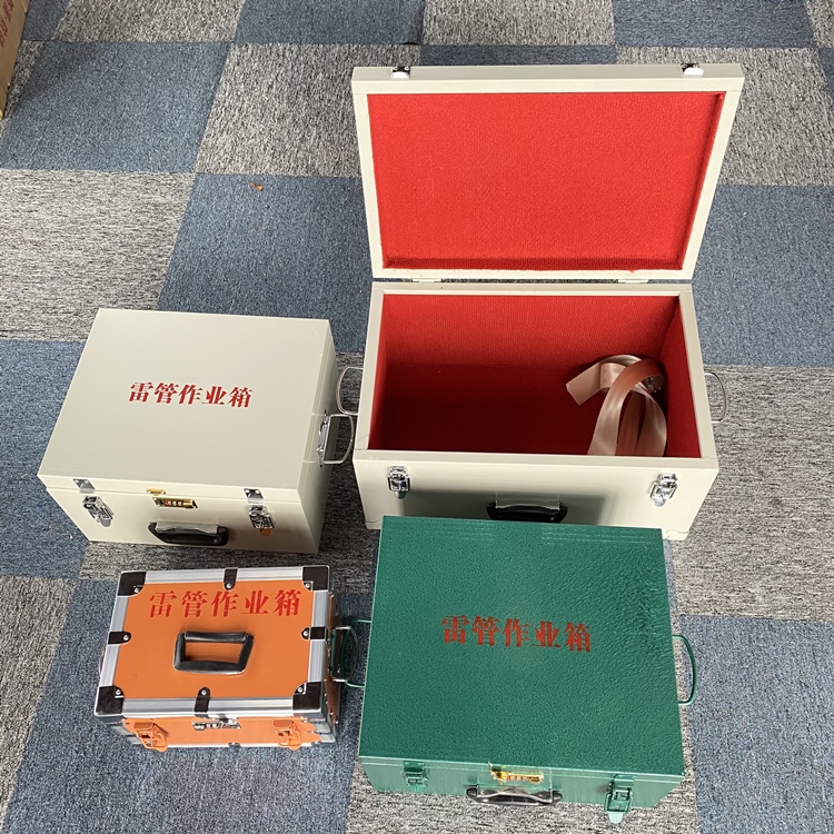 零陵爆破工程作业箱如何选择？玻璃钢与传统材质的全面对比